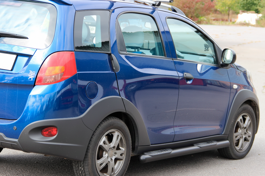 Chery Beat 2009-2015 гг. Боковые трубы Black (2 шт., нержавейка) Image