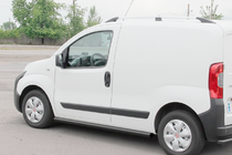 Fiat Fiorino/Qubo 2008-2024 гг. Боковые трубы Ø60 Черные (2 шт., Нержавейка) фото 1