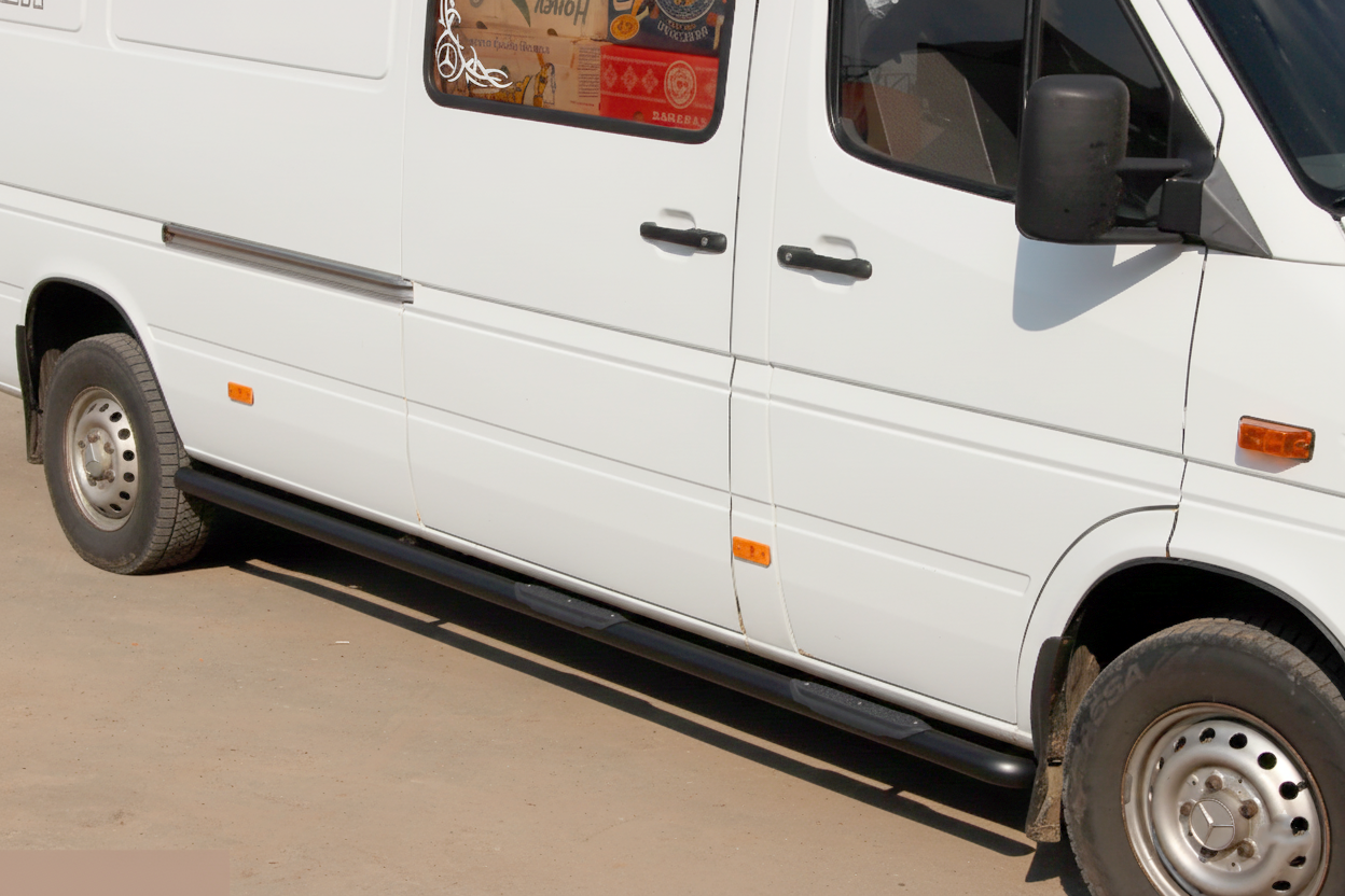 Бічні труби Black (2 шт., нерж.) Довга база, d60 для Mercedes Sprinter W901/902/903/904/905 1995-2006 рр