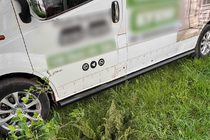 Nissan Primastar 2002-2014 гг. Боковые трубы BB002 Черные (2 шт., Нержавейка) фото 6