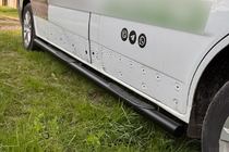 Renault Trafic 2015- гг. Боковые трубы BB002 Черные (2 шт., Нержавейка) фото 6