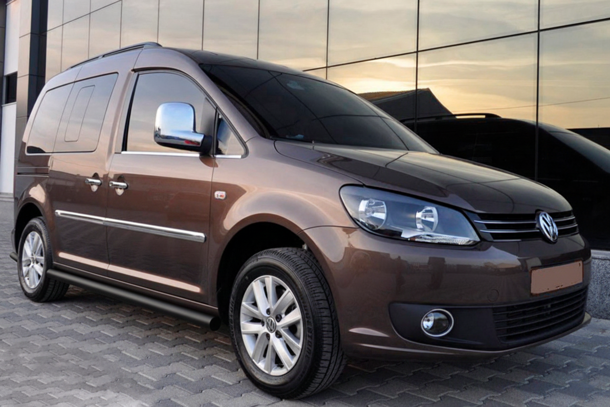 Бічні труби BB001 Black (2 шт., нерж) d60, Maxi база для Volkswagen Caddy 2004-2010 рр