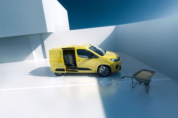 Обзор Opel Combo Cargo: Практичный компактный фургон