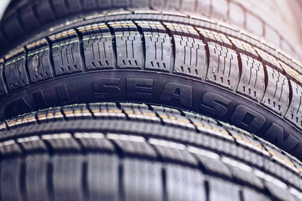 Насколько эффективны всесезонные шины зимой и летом?