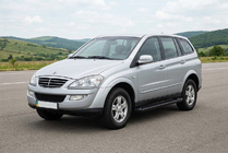 SsangYong Kyron 2005-2014 гг. Боковые Подножки Allmond Black (2 шт., Алюминий) фото 1