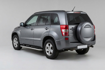 Suzuki Grand Vitara 2005-2017 гг. Боковые Подножки Maydos V1 (2 шт., Алюминий и Нержавейка) фото 1
