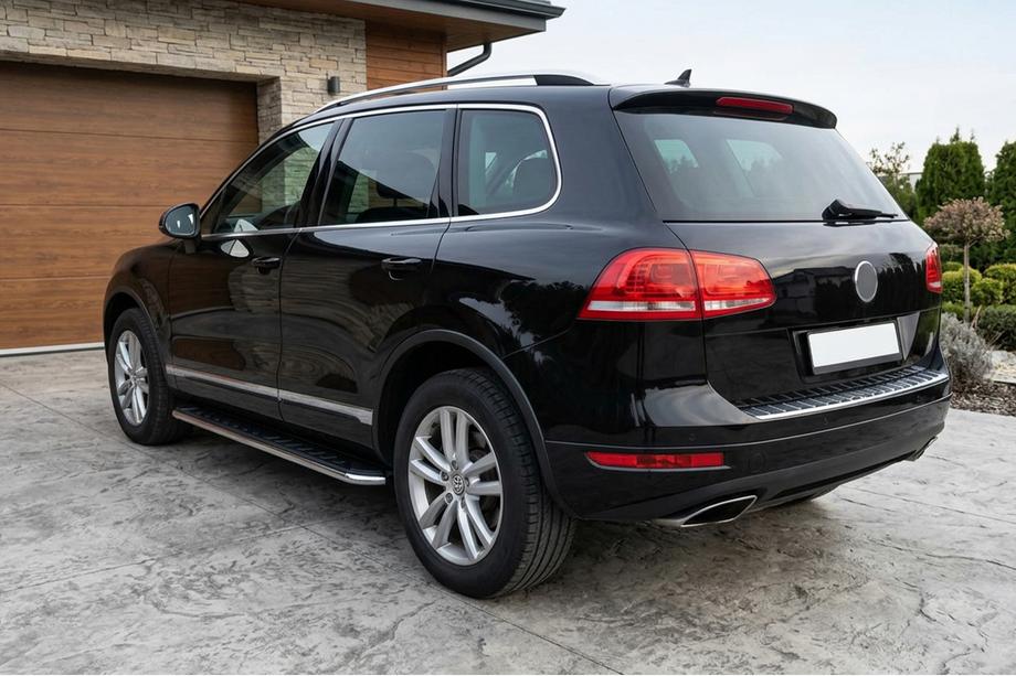 Volkswagen Touareg 2010-2018 гг. Боковые Подножки Maydos V1 (2 шт., Алюминий и Нержавейка) Фото 1