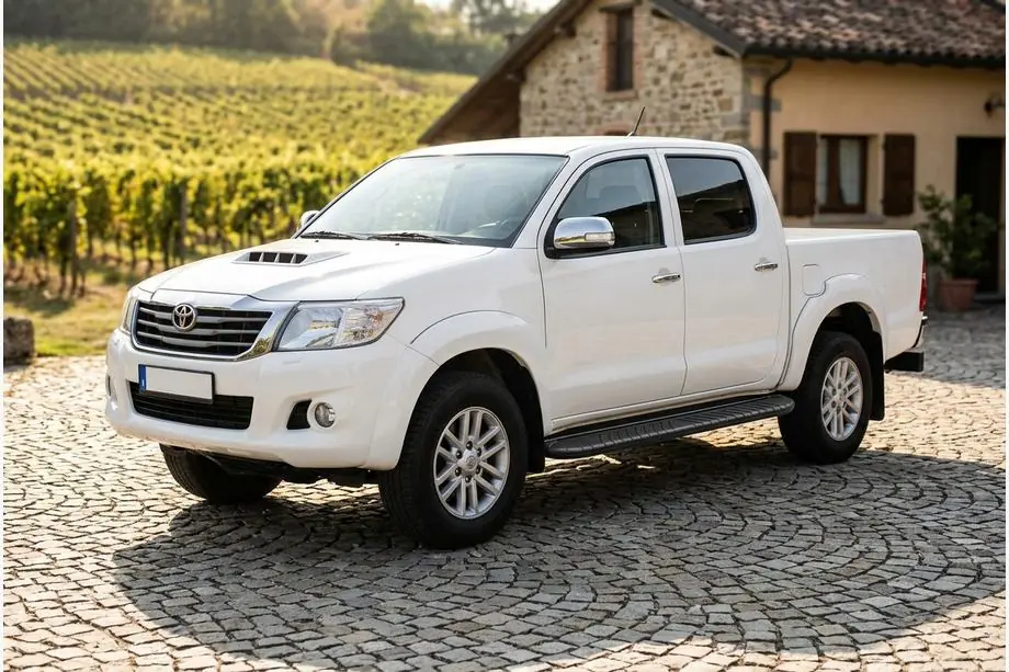 Toyota Hilux 2006-2015 гг. Боковые пороги Bosphorus Black (2 шт., алюминий) Image