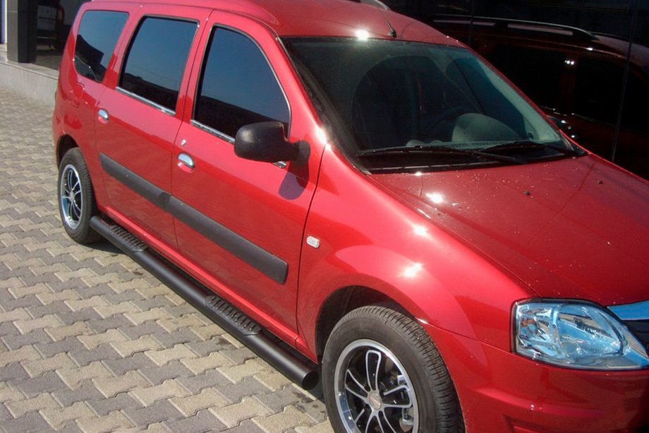 Lada Largus 2012- гг. Боковые трубы Black (2 шт., нержавейка) Image