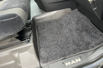 MAN TGX 2020- гг. Текстильные коврики Deluxe (Черный) фото 2