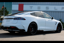 Tesla Model S 2012– гг. Комплект обвеса LRT-Design Carbon фото 9