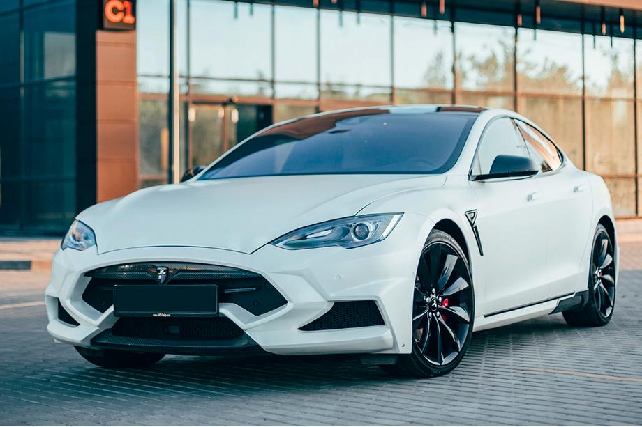 Tesla Model S 2012– гг. Комплект обвеса LRT-Design Carbon Image