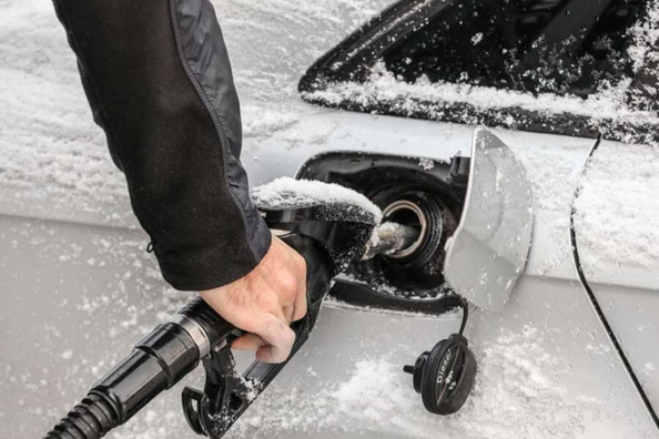 Как экономить топливо зимой