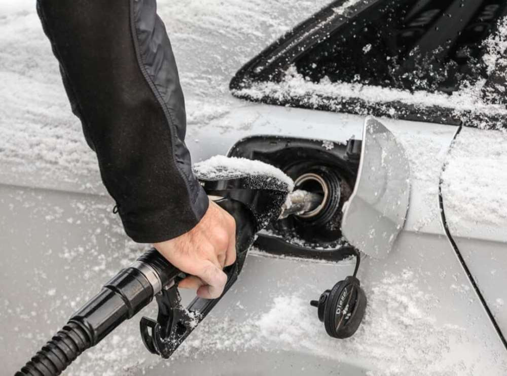 Как экономить топливо зимой