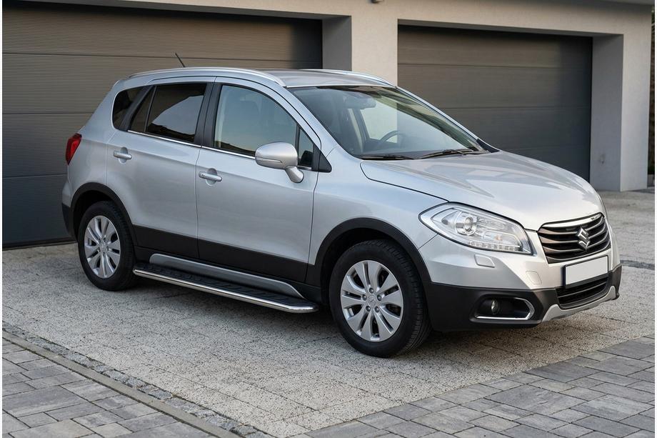 Suzuki SX4 S-Cross 2013-2016 гг. Боковые Подножки Maydos V1 (2 шт., Алюминий и Нержавейка) Image