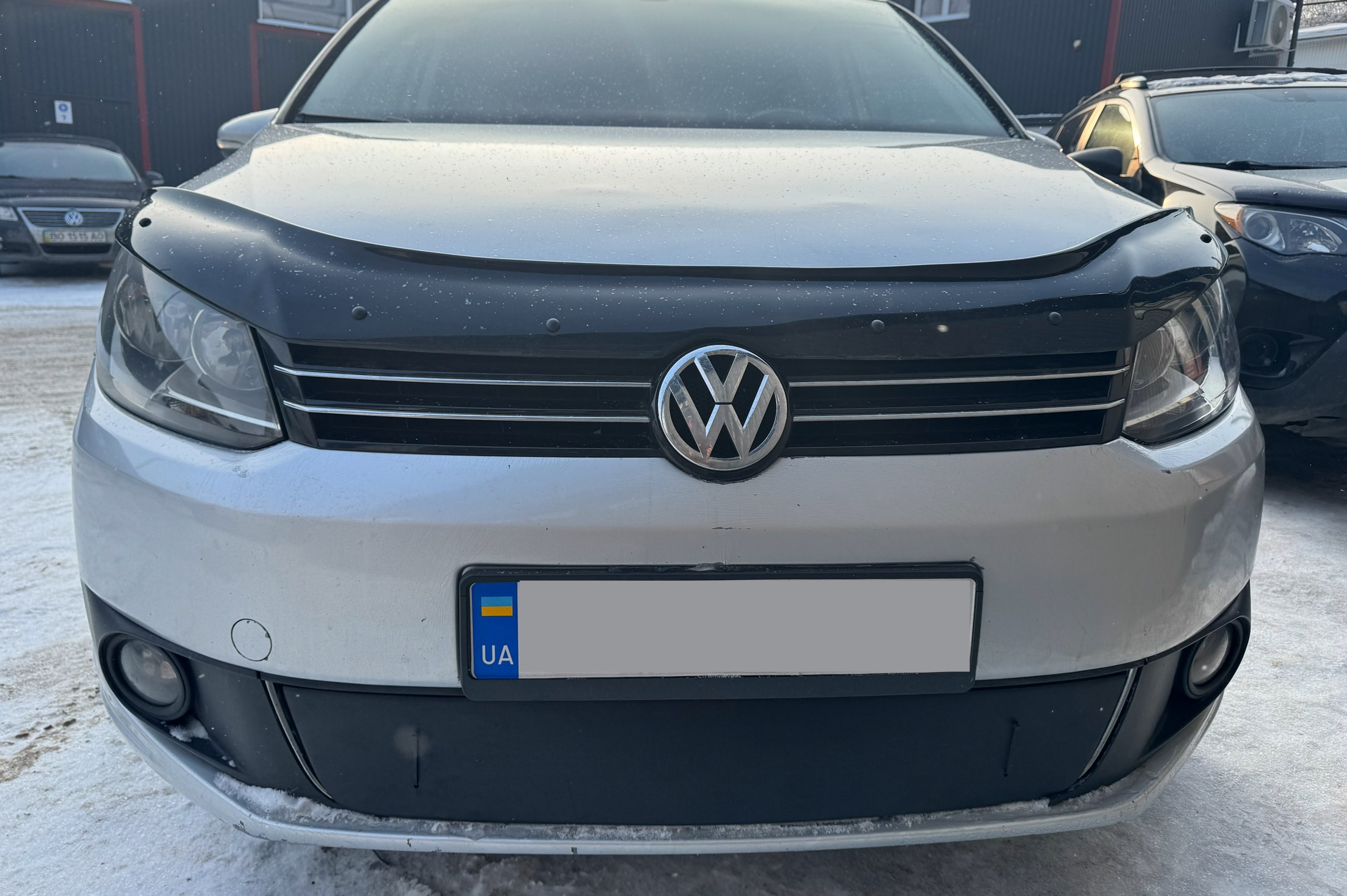 Зимова накладка на решітку (нижня) Матова для Volkswagen Touran 2010-2015 рр - фото 6