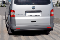 Volkswagen T5 Multivan 2003–2010 гг. Задняя дуга AK002 Черная (нерж. сталь) фото 4