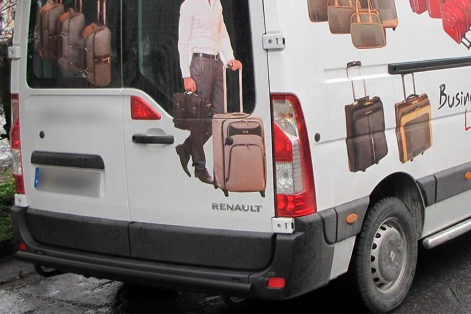 Nissan NV400 2010-2024 гг. Задняя дуга Black (нерж. сталь) Фото 2