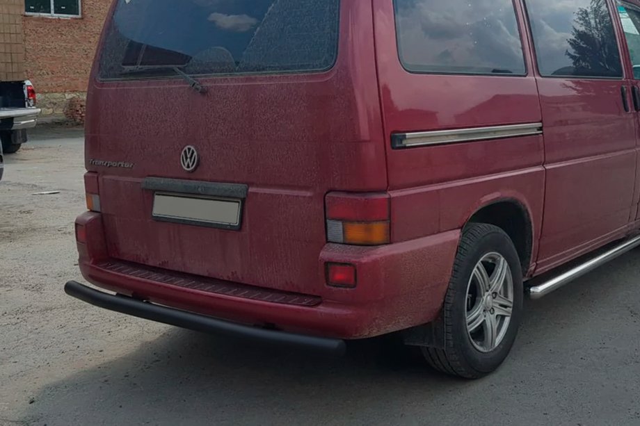 Volkswagen T4 Caravelle/Multivan 1990–2003 гг. Задняя дуга AK002 Черная (нерж. сталь) Фото 1