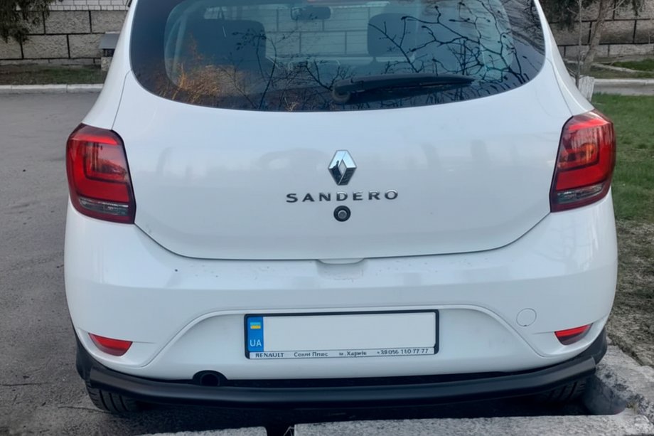 Renault Sandero 2013-2022 гг. Задняя дуга AK002 Черная (нерж. сталь) Фото 2