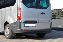 Ford Custom 2013-2022 гг. Задняя дуга AK002 Черная (нерж. сталь) фото 1