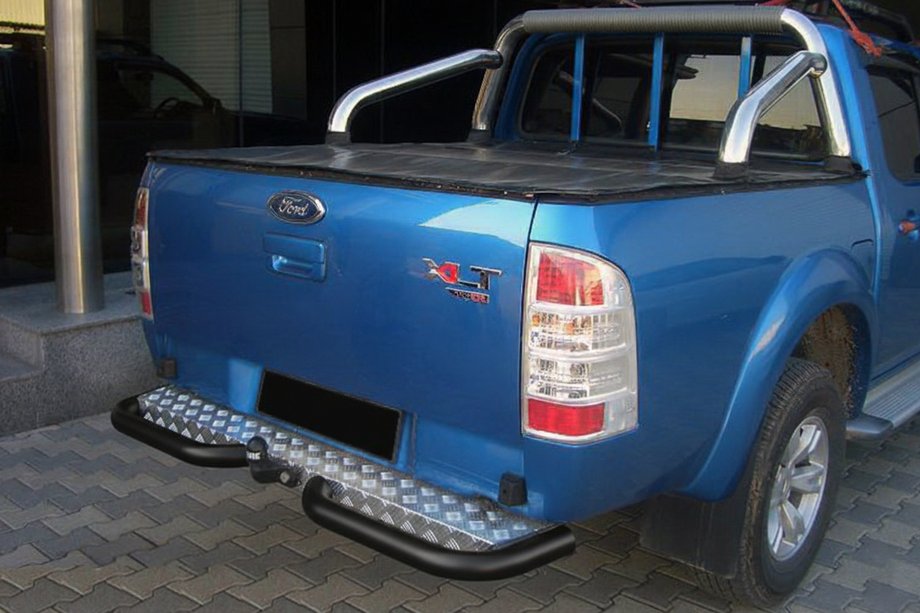 Ford Ranger 2007-2011 гг. Задние углы AK003 Черные (2 шт., Нерж. сталь) Фото 1