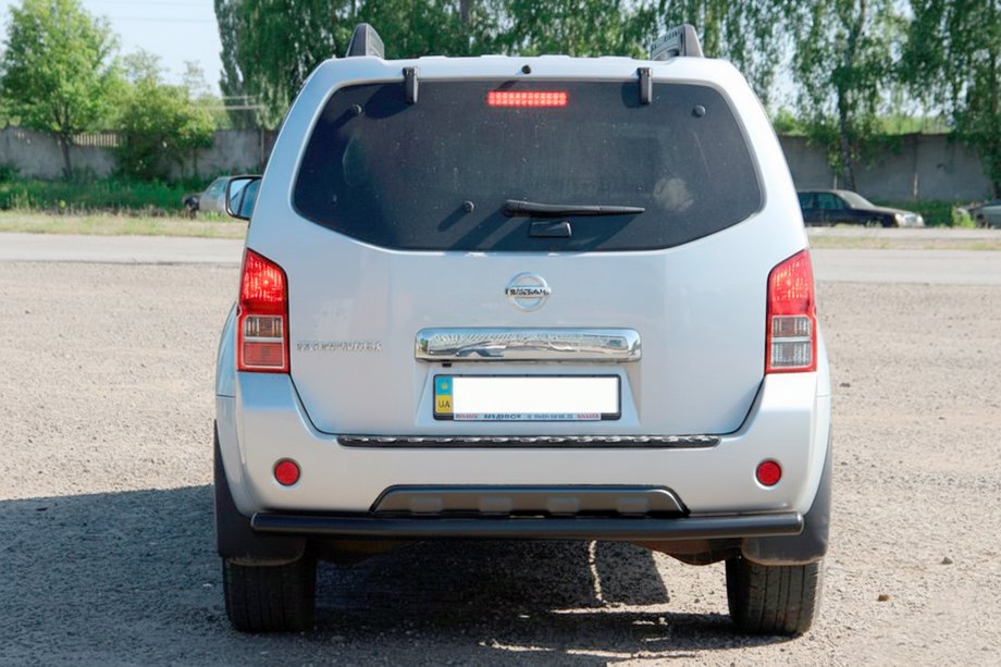 Nissan Pathfinder R51 2005-2014 гг. Задняя дуга AK002 Черная (нерж. сталь) Фото 2
