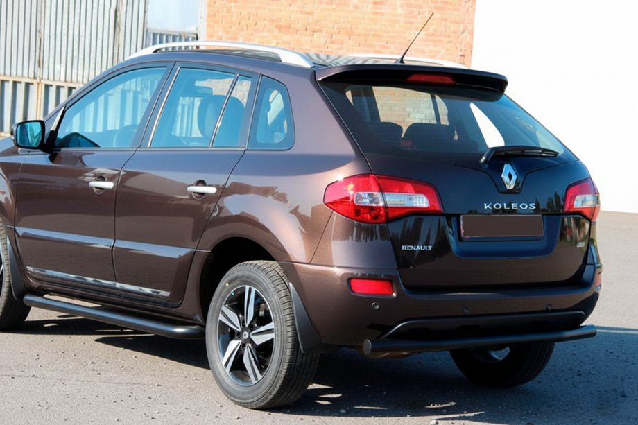 Renault Koleos 2008-2016 гг. Задняя дуга AK002 Черная (нерж. сталь) Image