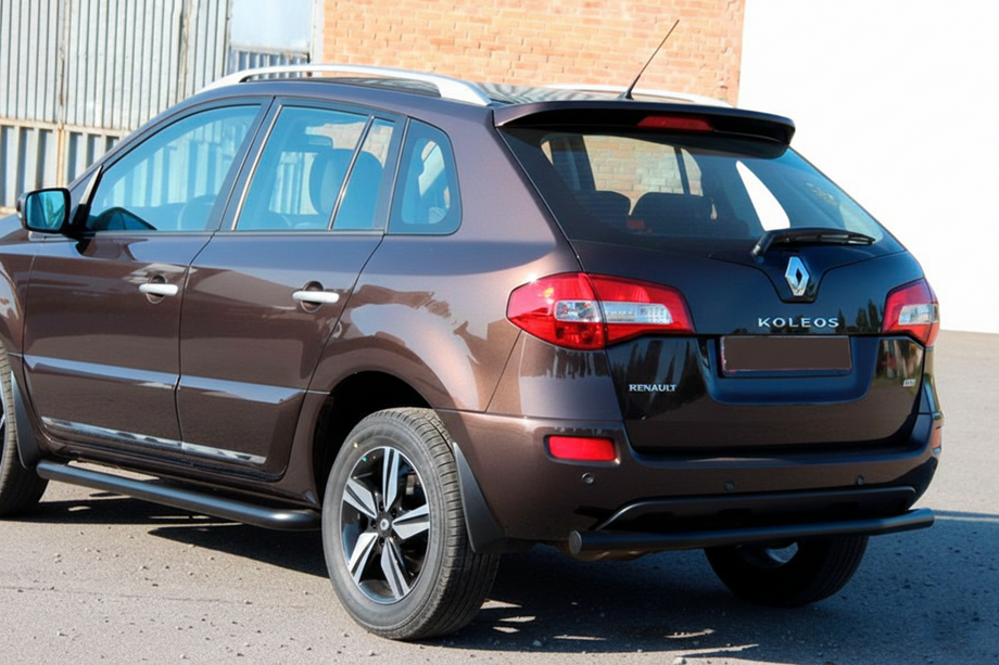 Renault Koleos 2008-2016 гг. Задняя дуга AK002 Черная (нерж. сталь) Image