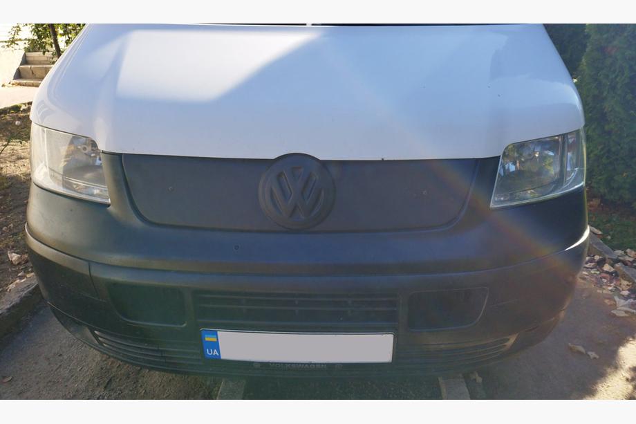 Volkswagen T5 Transporter 2003-2010 гг. Зимняя накладка на решетку радиатора Фото 2