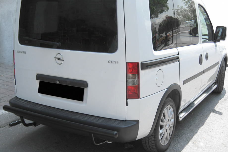 Opel Combo 2002–2012 гг. Задняя дуга AK002 Черная (нерж.) Image