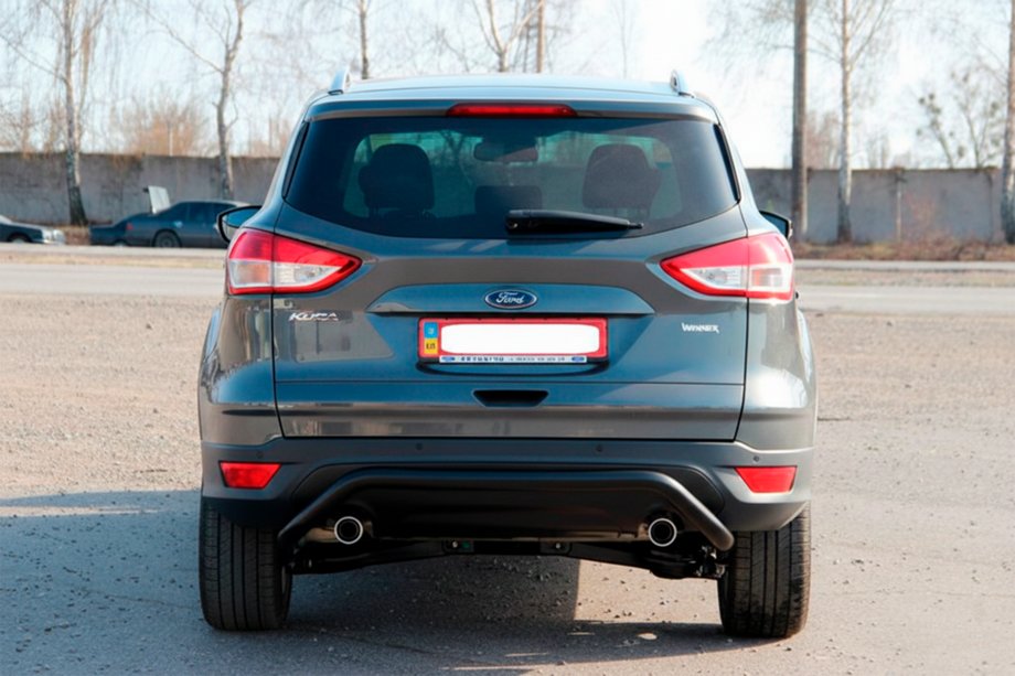 Ford Kuga/Escape 2013-2019 гг. Задняя дуга AK007 Черная (нерж. сталь) Фото 7