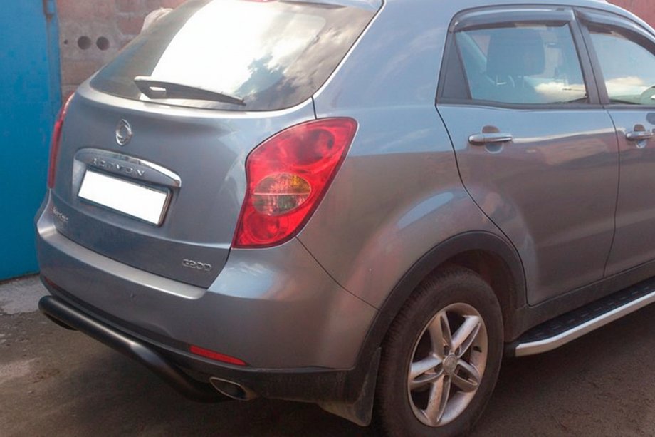 SsangYong Korando 2010-2019 гг. Задняя дуга AK007 Черная (нерж. сталь) Фото 4