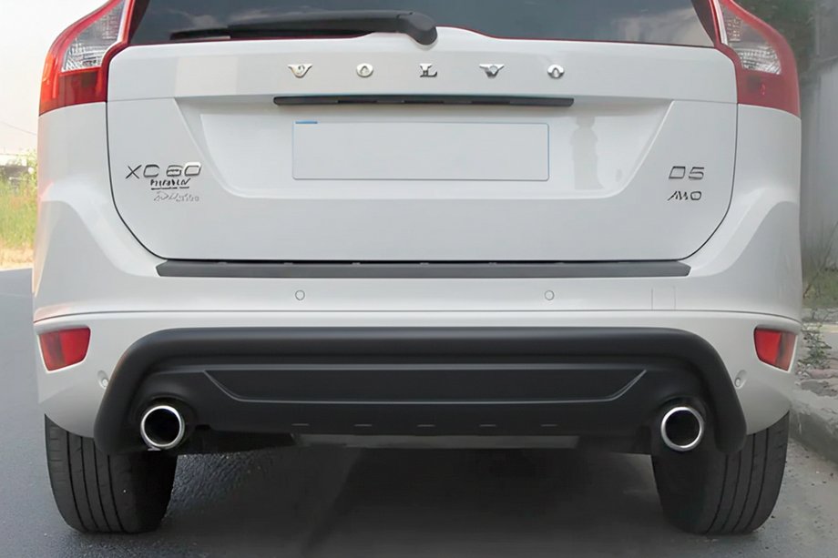 Volvo XC60 2009-2017 гг. Задняя защита AK007 Черная (нержавейка) Фото 1