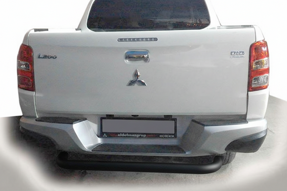 Fiat Fullback 2016- гг. Задняя защита AK007 Черная (нержавейка) Image