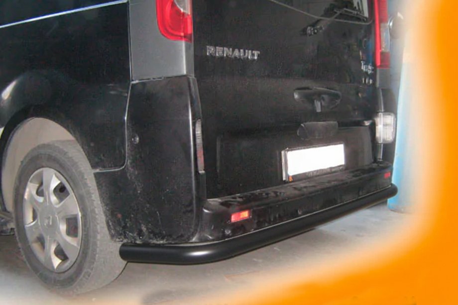 Opel Vivaro 2001–2015 гг. Задняя защита AK005 Черный (нерж. сталь) Фото 2