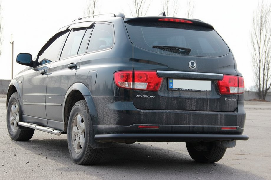 SsangYong Kyron 2005-2014 гг. Задняя дуга AK005 Черная (Нержавеющая сталь) Фото 2