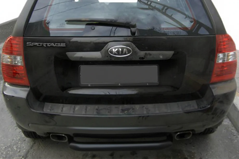 Kia Sportage 2004-2010 гг. Задняя дуга AK005 Черная (нерж. сталь) Фото 2
