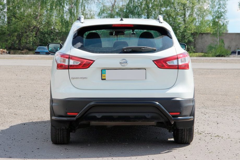 Nissan Qashqai 2014-2021 гг. Задняя дуга AK007-Plus Черная (нерж. сталь) Фото 4