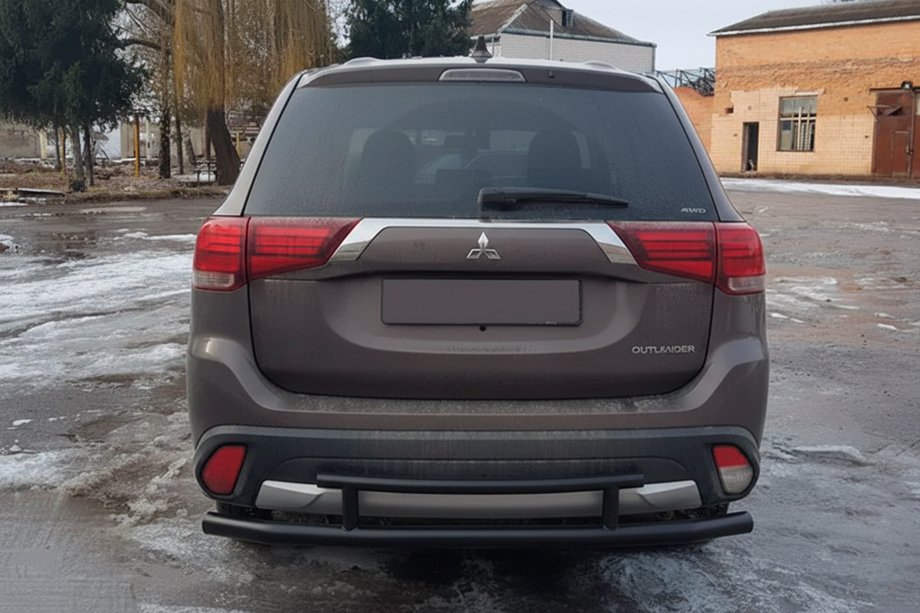 Mitsubishi Outlander 2012-2021 гг. Задняя дуга AK004-2 Черная (Нержавейка) Фото 2