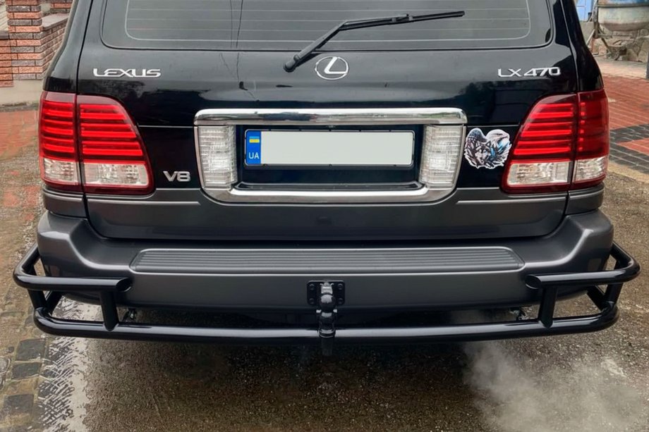 Lexus LX470 1998-2007 гг. Задняя защита AK009-15 Черный (нерж. сталь) Фото 3