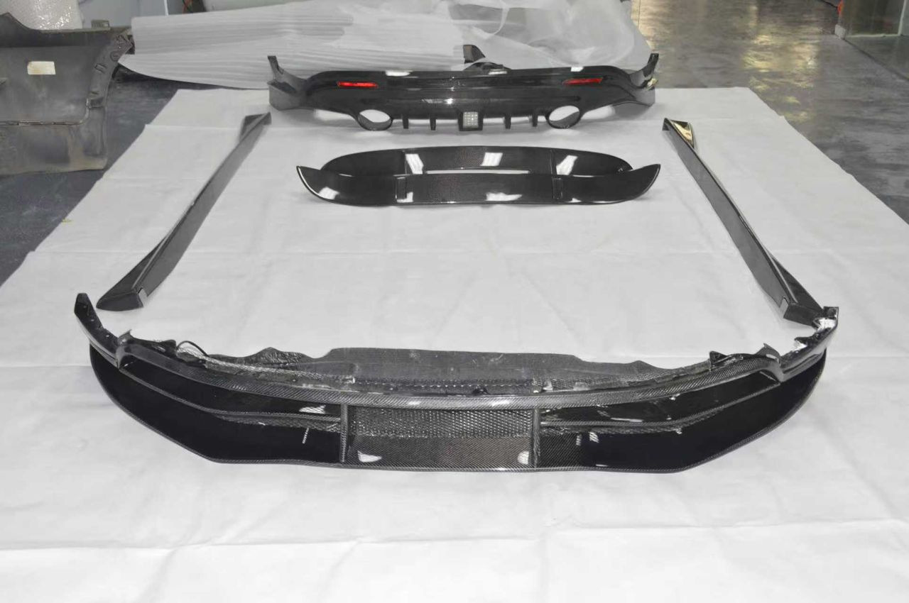 Комплект обвісів SQ Carbon для Infiniti QX70 2013-2019 рр