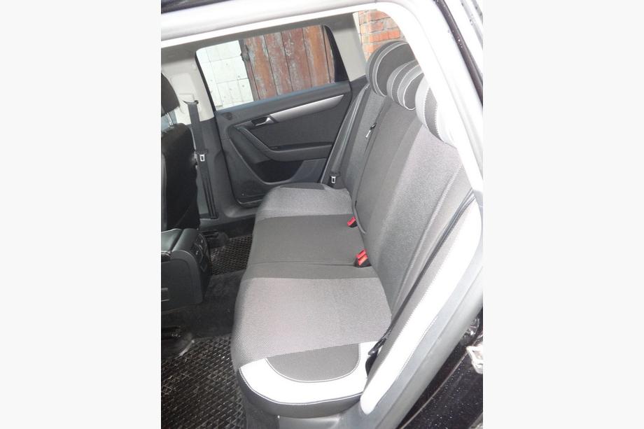 Volkswagen Passat B7 2012-2015 гг. Авточехлы (Эко-кожа↗Ткань, Premium) Фото 16