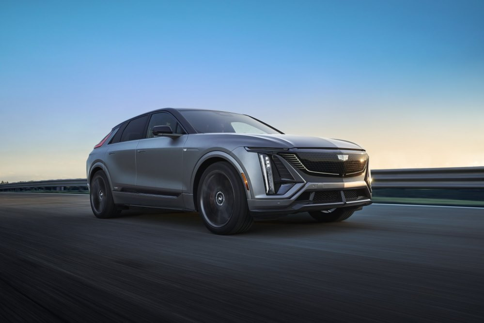 Cadillac Lyriq V (2026): обзор высокопроизводительного электрического SUV