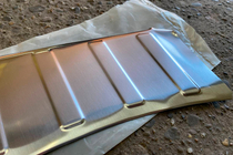 Nissan X-trail T33/Rogue 2022- гг. Уценка Накладка на задний бампер Carmos (Для e-Power, нерж., матовая) фото 2