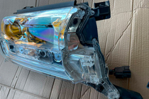 Toyota Land Cruiser 200 2007-2021 гг. Передние фары 2016+ (Standard, б/у) фото 5