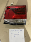 Toyota Land Cruiser 200 2007-2021 гг. Уценка Задний правый внутренний фонарь 2016-2021 (стандарт OEM) (на крышку багажника) (трещина) фото 2
