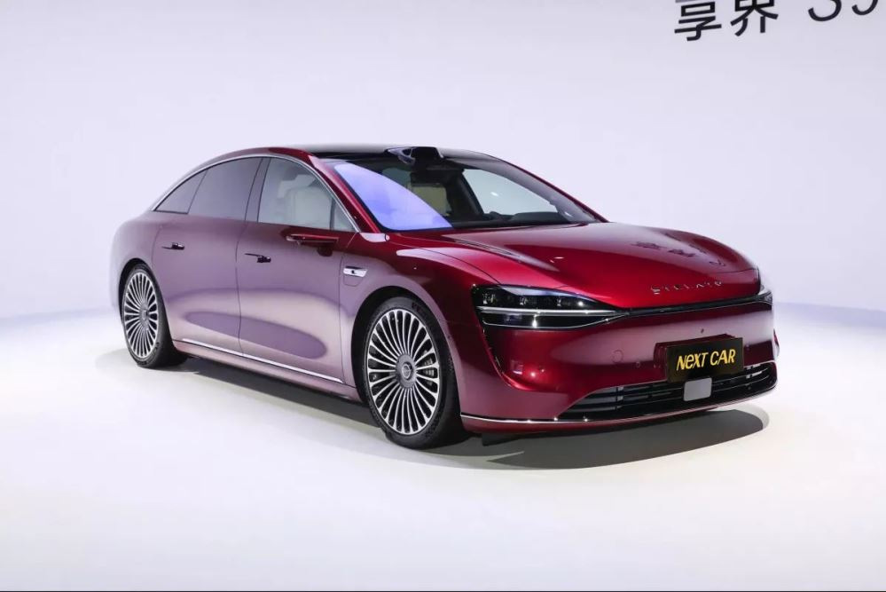 Stelato S9 EV: флагманский электрический седан Huawei
