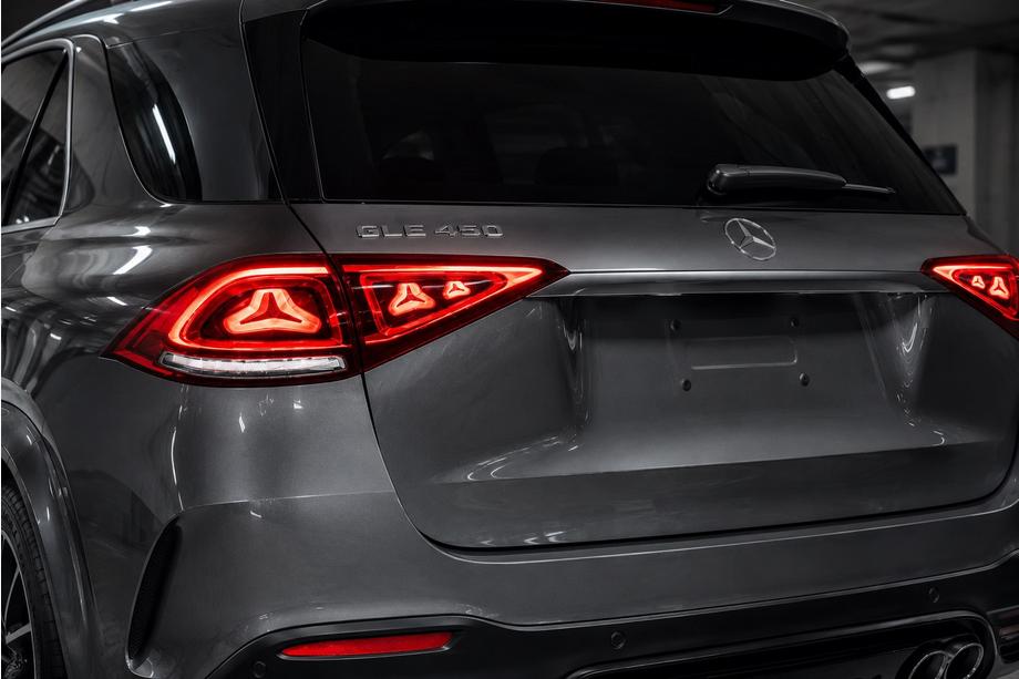 Mercedes GLE W167 2018- гг. Задние фонари 2026-Design (Европа, 2 шт) Фото 1