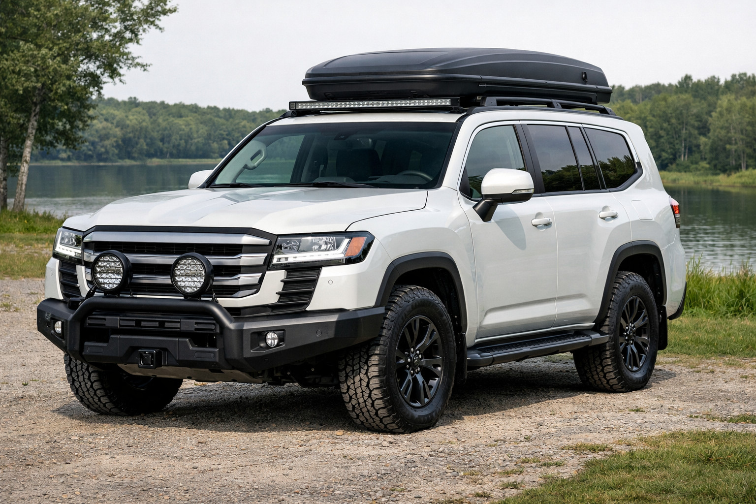 Практичный апгрейд Toyota Land Cruiser 300 без тяжелого оффроуд-перегруза
